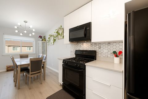 Tiny photo for 748 Sterling Court #A2, Bartlett, IL 60103 (MLS # 12520329)