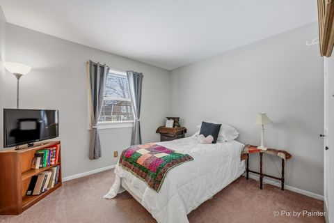 Tiny photo for 730 Chestnut Court, Algonquin, IL 60102 (MLS # 12548702)