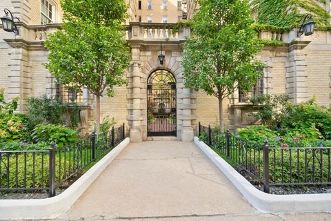 Tiny photo for 60 E Scott Street #403, Chicago, IL 60610 (MLS # 12485259)