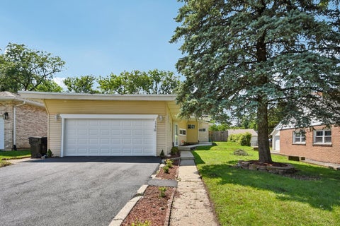 Tiny photo for Hazel Crest, IL 60429 (MLS # 12697820)