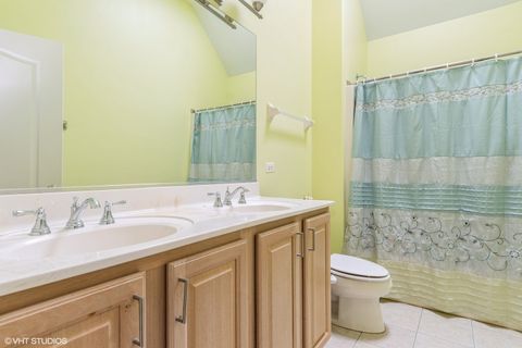 Tiny photo for 12116 Winterberry Lane, Plainfield, IL 60585 (MLS # 12356542)