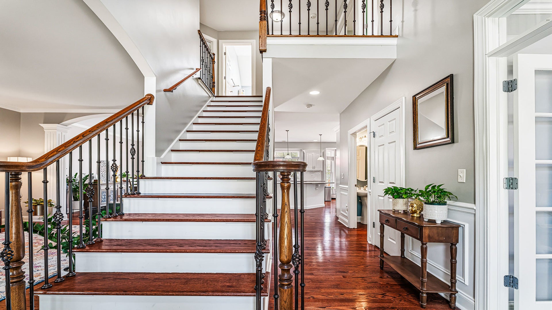3511 Kestral Drive