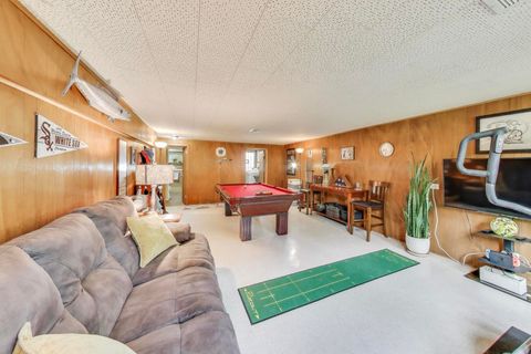 Tiny photo for 304 Amherst Avenue, Des Plaines, IL 60016 (MLS # 12534951)