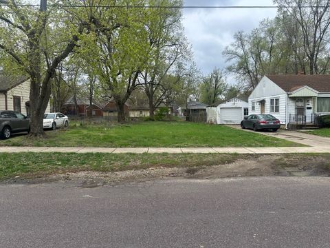 2714 W Fremont Street Peoria IL 61605