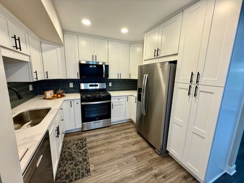 Tiny photo for 1538 Elder Drive, Aurora, IL 60506 (MLS # 12483185)