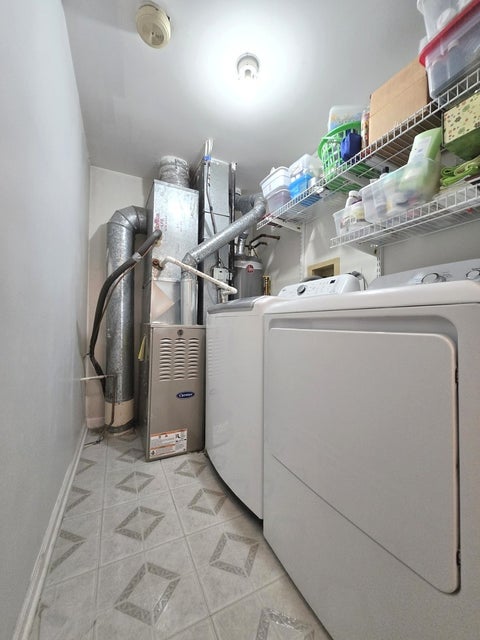 Tiny photo for 727 Shady Oaks Court #727, Elgin, IL 60120 (MLS # 12673306)