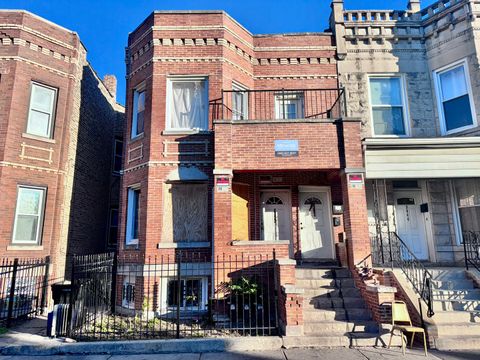 3846 W Flournoy Street Chicago IL 60624