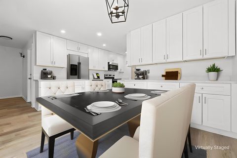 Tiny photo for 15606 Hollyhock Court, Orland Park, IL 60462 (MLS # 12602994)