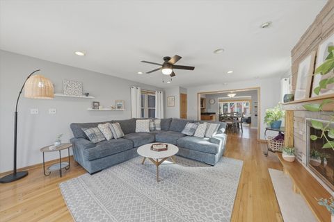 Tiny photo for 1138 Cleveland Avenue, La Grange Park, IL 60526 (MLS # 12570837)