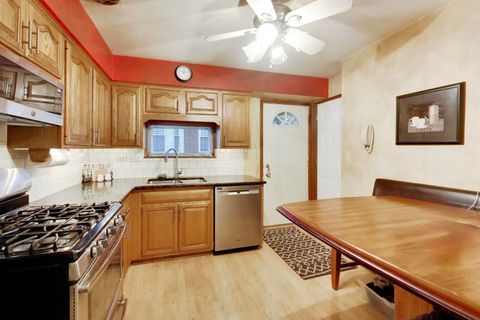 Tiny photo for 8332 N Oketo Avenue, Niles, IL 60714 (MLS # 12642422)
