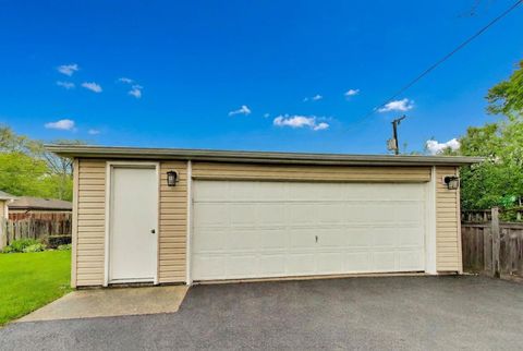 Tiny photo for 8332 N Oketo Avenue, Niles, IL 60714 (MLS # 12642422)
