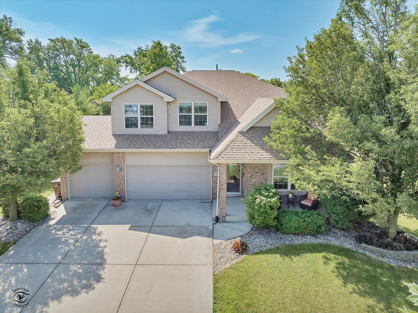 8057 W Duane Drive