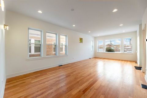 Tiny photo for 5531 S Neva Avenue, Chicago, IL 60638 (MLS # 12571085)