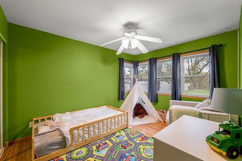 Tiny photo for 216 W Rand Road, Mount Prospect, IL 60056 (MLS # 12610212)