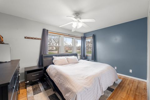 Tiny photo for 216 W Rand Road, Mount Prospect, IL 60056 (MLS # 12610212)