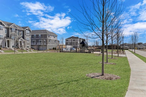 Tiny photo for 2051 Sequoia Avenue, Mundelein, IL 60060 (MLS # 12762869)