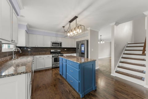 Tiny photo for 808 Livingston Court, Naperville, IL 60540 (MLS # 12745924)