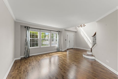 Tiny photo for 808 Livingston Court, Naperville, IL 60540 (MLS # 12745924)