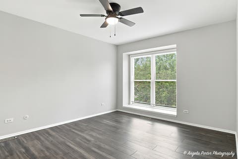 Tiny photo for 761 Garfield Avenue #B, Libertyville, IL 60048 (MLS # 12703610)