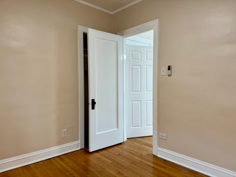 Tiny photo for 2125 Wesley Avenue #2, Berwyn, IL 60402 (MLS # 12632717)
