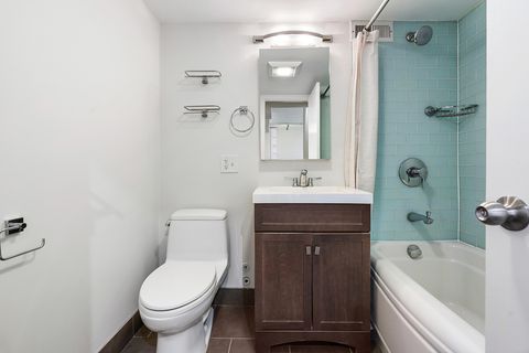 Tiny photo for 1455 N Sandburg Terrace #2907B, Chicago, IL 60610 (MLS # 12573827)