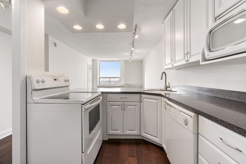 Tiny photo for 1455 N Sandburg Terrace #2907B, Chicago, IL 60610 (MLS # 12573827)