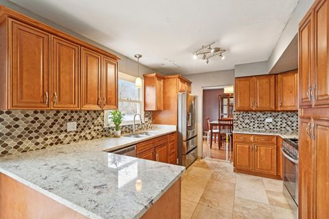 Tiny photo for 333 Grosvenor Court, Bolingbrook, IL 60440 (MLS # 12600294)