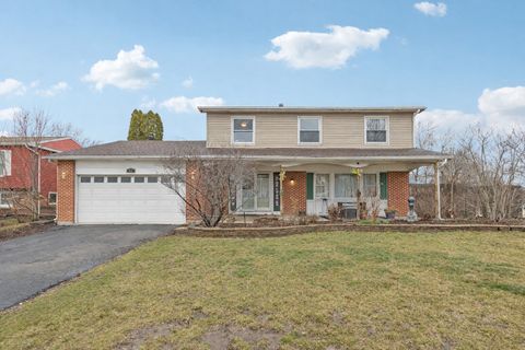 Photo of 333 Grosvenor Court, Bolingbrook, IL 60440 (MLS # 12600294)