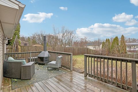 Tiny photo for 333 Grosvenor Court, Bolingbrook, IL 60440 (MLS # 12600294)