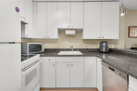 Tiny photo for 1030 N State Street #39A, Chicago, IL 60610 (MLS # 12501865)