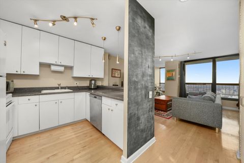 Tiny photo for 1030 N State Street #39A, Chicago, IL 60610 (MLS # 12501865)