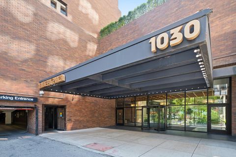 Tiny photo for 1030 N State Street #39A, Chicago, IL 60610 (MLS # 12501865)