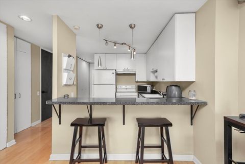 Tiny photo for 1030 N State Street #39A, Chicago, IL 60610 (MLS # 12501865)