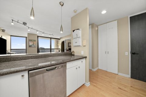 Tiny photo for 1030 N State Street #39A, Chicago, IL 60610 (MLS # 12501865)