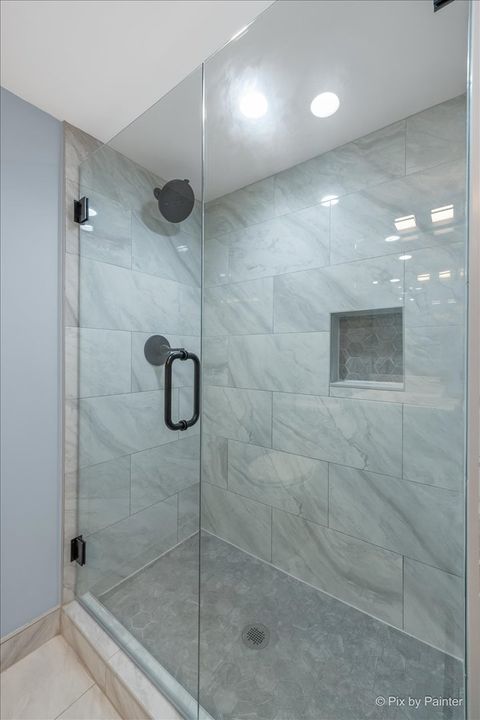 Tiny photo for 20 N Waverly Place, Mount Prospect, IL 60056 (MLS # 12655256)