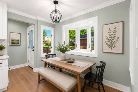 Tiny photo for 20 N Waverly Place, Mount Prospect, IL 60056 (MLS # 12655256)