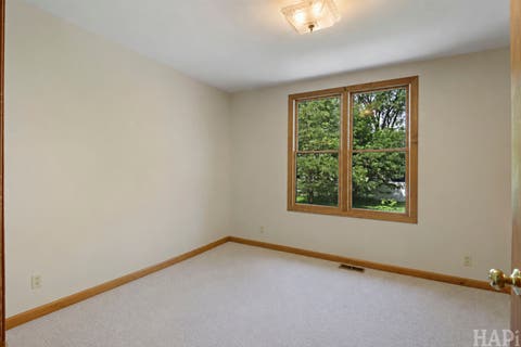 Tiny photo for 4712 Wildwood Drive, McHenry, IL 60051 (MLS # 12717320)
