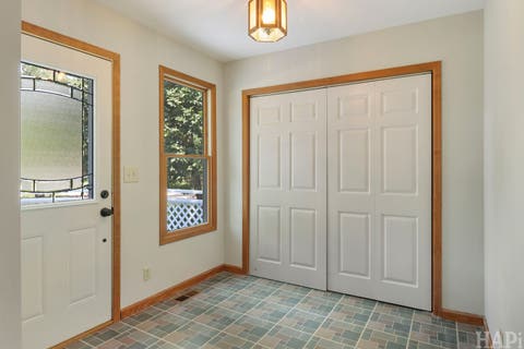 Tiny photo for 4712 Wildwood Drive, McHenry, IL 60051 (MLS # 12717320)