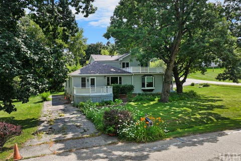 Tiny photo for 4712 Wildwood Drive, McHenry, IL 60051 (MLS # 12717320)