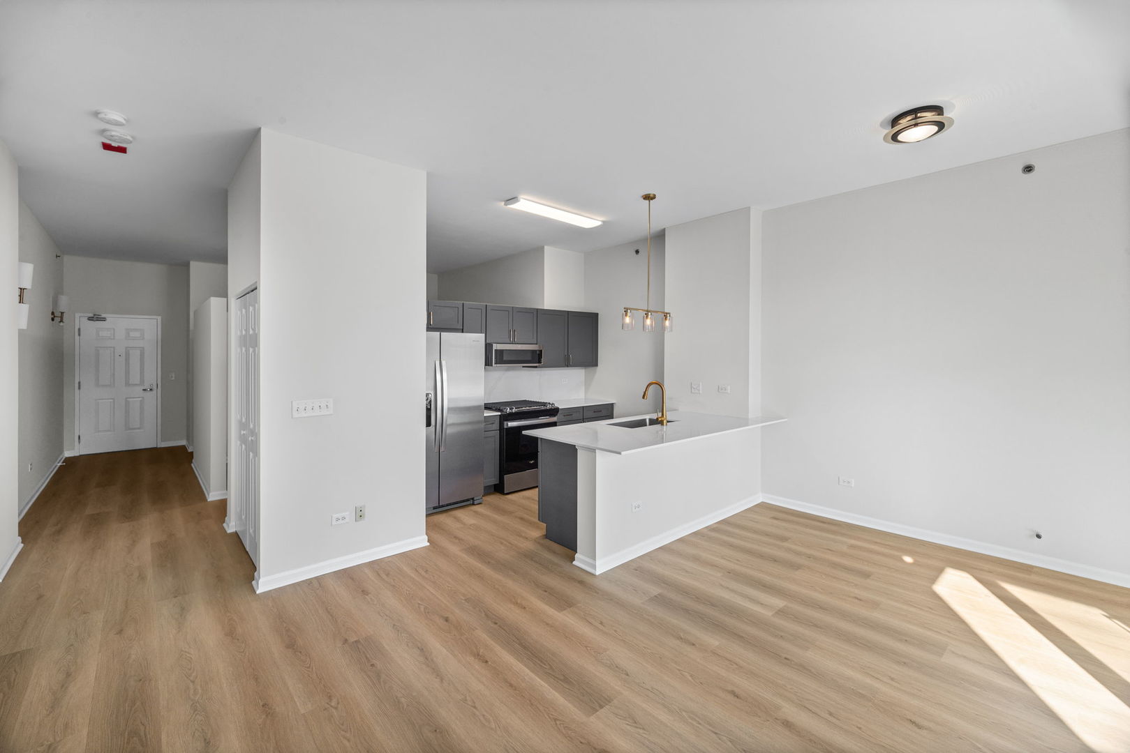 340 W Superior Street 706