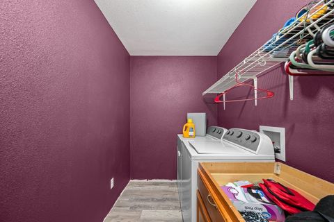 Tiny photo for 220 Arcade Street, Maquoketa, IA 52060 (MLS # 12623966)