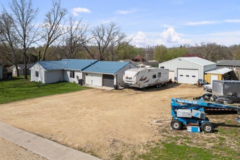 Tiny photo for 220 Arcade Street, Maquoketa, IA 52060 (MLS # 12623966)