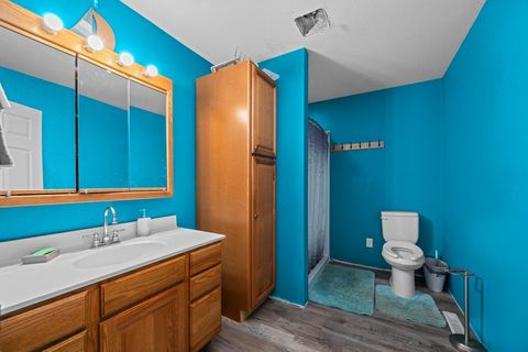 Tiny photo for 220 Arcade Street, Maquoketa, IA 52060 (MLS # 12623966)