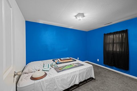 Tiny photo for 220 Arcade Street, Maquoketa, IA 52060 (MLS # 12623966)