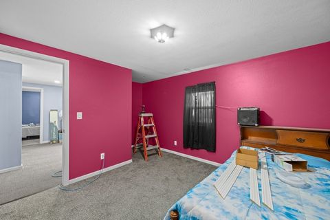 Tiny photo for 220 Arcade Street, Maquoketa, IA 52060 (MLS # 12623966)