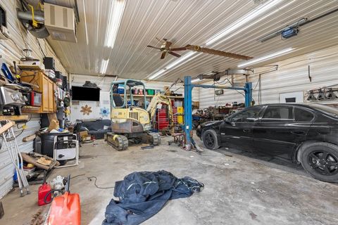 Tiny photo for 220 Arcade Street, Maquoketa, IA 52060 (MLS # 12623966)