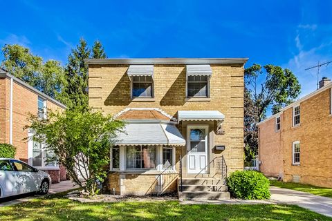 A home in Des Plaines