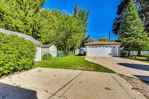 A home in Des Plaines