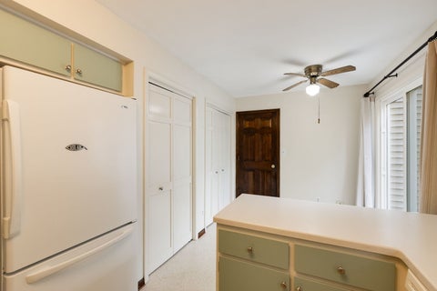 Tiny photo for 26 Southgate Course, St. Charles, IL 60174 (MLS # 12789448)