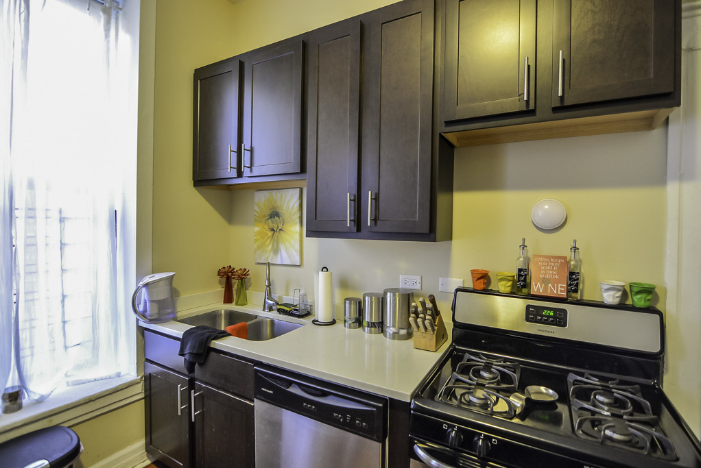 1407 W Erie Street 1F